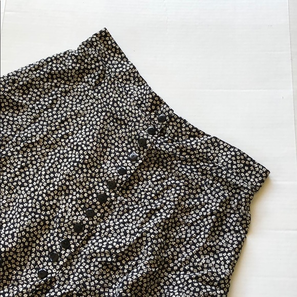 Vintage Dresses & Skirts - CW Clifford & Willis VTG Front Button Floral Skirt